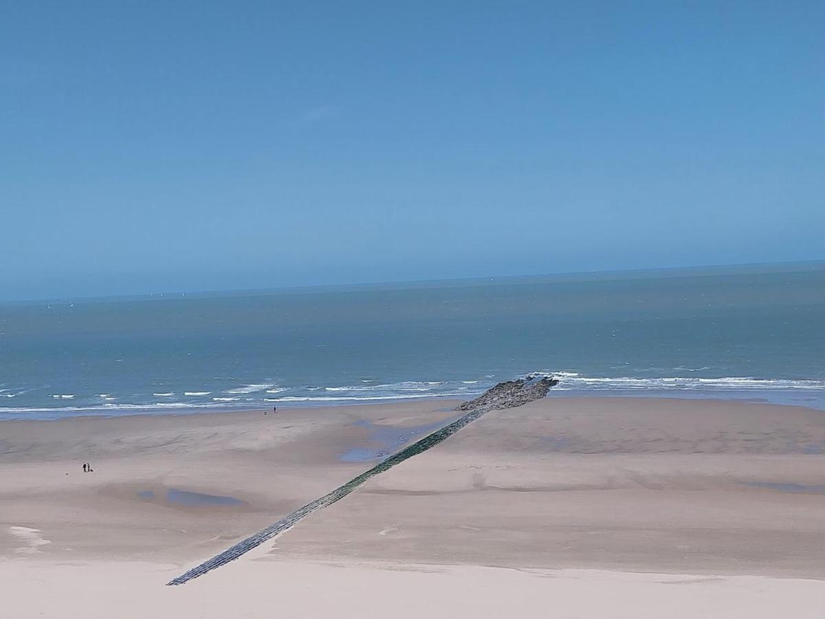 Lovely N° 9 Op Ieder Moment Een Prachtig Zeezicht & Zwembad Middelkerke Extérieur photo