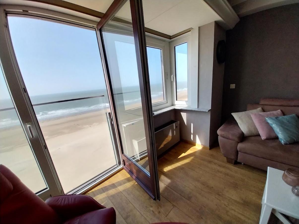 Lovely N° 9 Op Ieder Moment Een Prachtig Zeezicht & Zwembad Middelkerke Extérieur photo